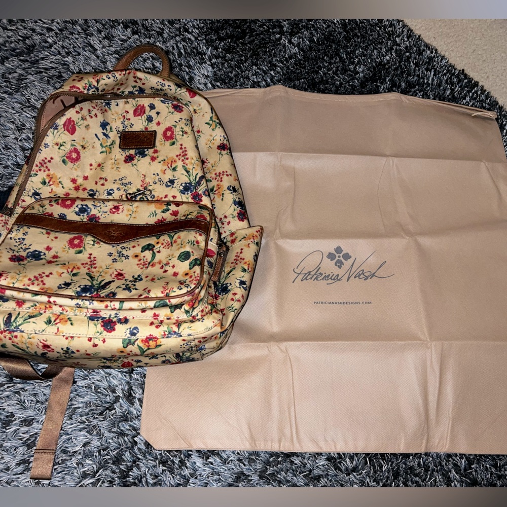 Beautiful like new Patricia Nash, designer backpack.